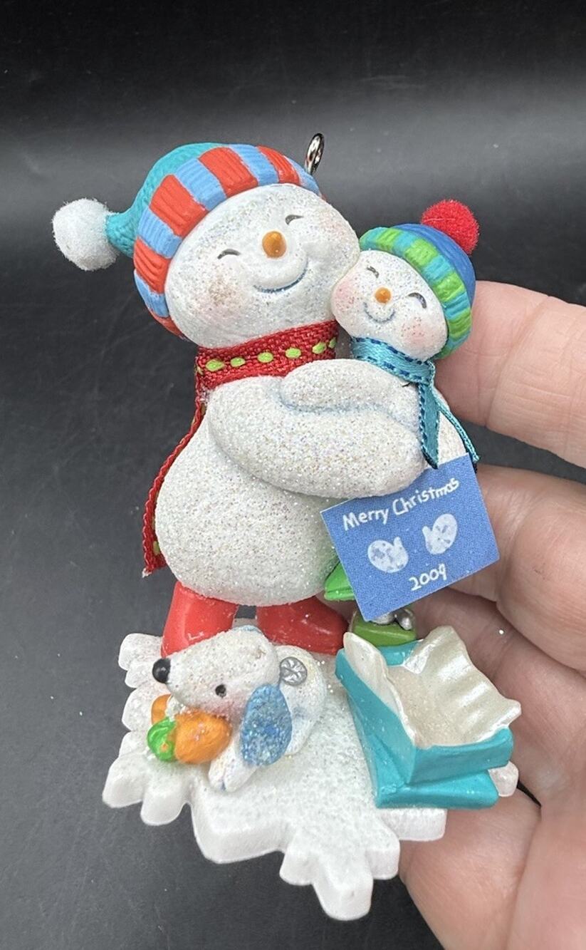 The Sweetest Gift Hallmark Ornament Making Memories Snowman No Box -Lo29